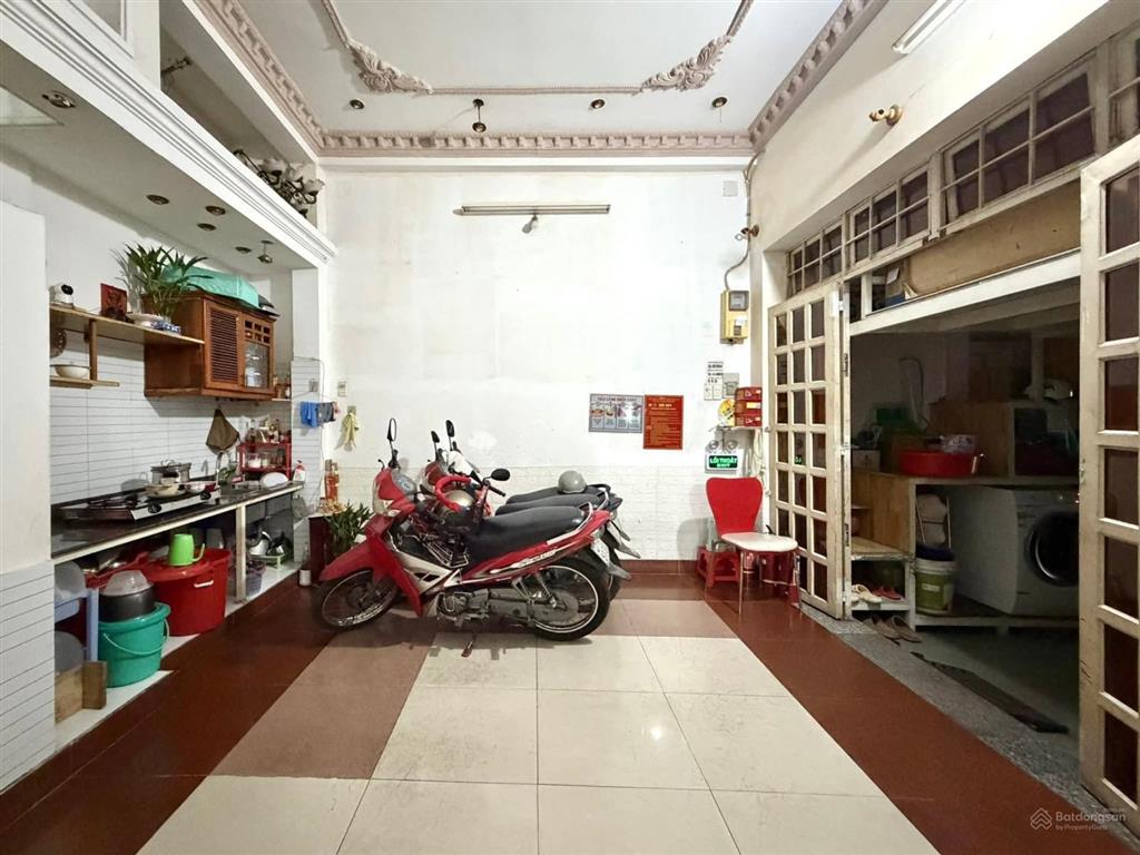 Gần hàng xanh, chdv bùi đình tuý, 114m2, 10pn  hẻm ô tô  nhỉnh 10 tỷ