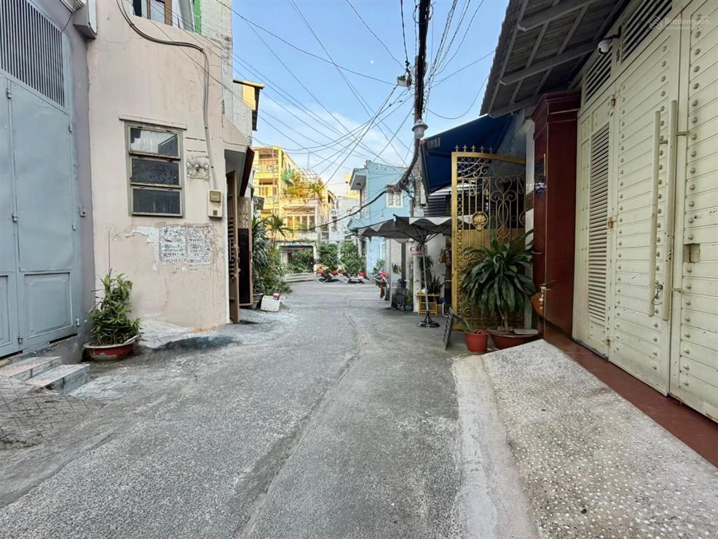 Gần hàng xanh, chdv bùi đình tuý, 114m2, 10pn  hẻm ô tô  nhỉnh 10 tỷ