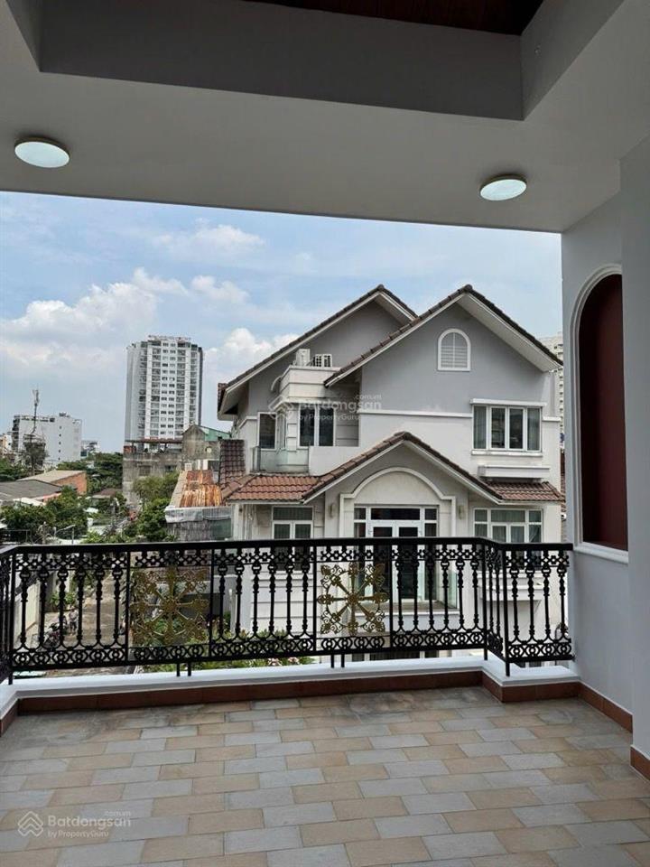 Hàng hiếm lê văn duyệt  80,25m2  xe hơi vào nhà  giáp q1  11,98 tỷ