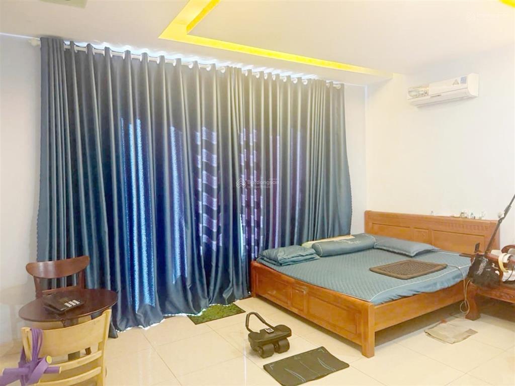 Giảm 1 tỷ, mặt tiền khu thành lễ vincom dĩ an, 156m2, 3 tầng, 9,68 tỷ