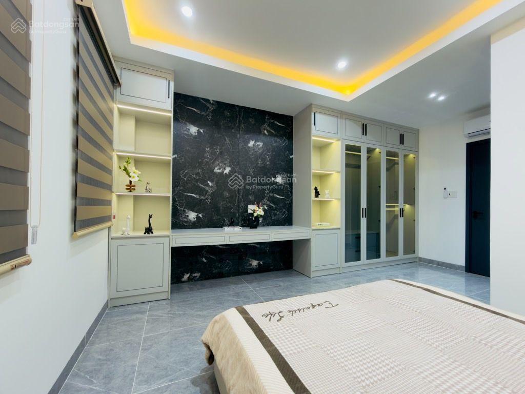 Bán nhà thạnh lộc, quận 12, 65m2 (4.3 x 15), 5 tầng 5pn, 8.5 tỷ