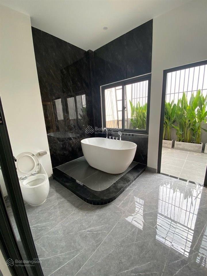 Bán nhà thạnh lộc, quận 12, 65m2 (4.3 x 15), 5 tầng 5pn, 8.5 tỷ