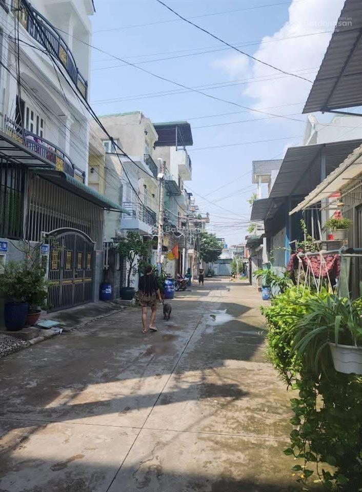 Bán nhà thạnh xuân 13, quận 12  67m2 (5 x 15)  4 tầng 4pn  hẻm 8m  6.69 tỷ