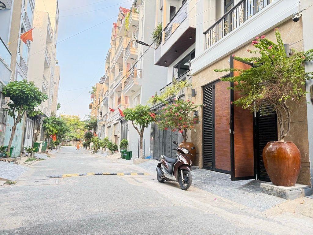 Bán đất tl08, thạnh lộc, q.12  76m2 (4 x 19)  6.8 tỷ