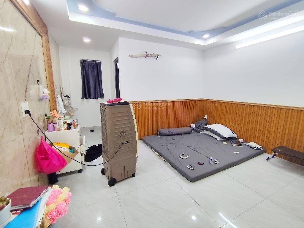Nhà 4 tầng hẻm nhựa 8m thạnh lộc 28, q.12  60m2 (4 x 15)  5pn  5.99 tỷ