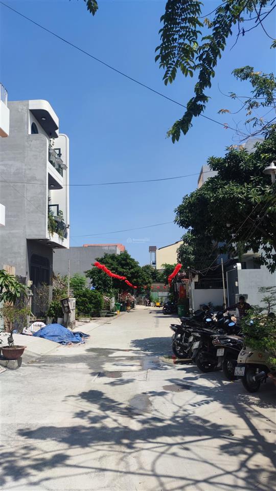 Nhà 4 tầng hẻm nhựa 8m thạnh lộc 28, q.12  60m2 (4 x 15)  5pn  5.99 tỷ
