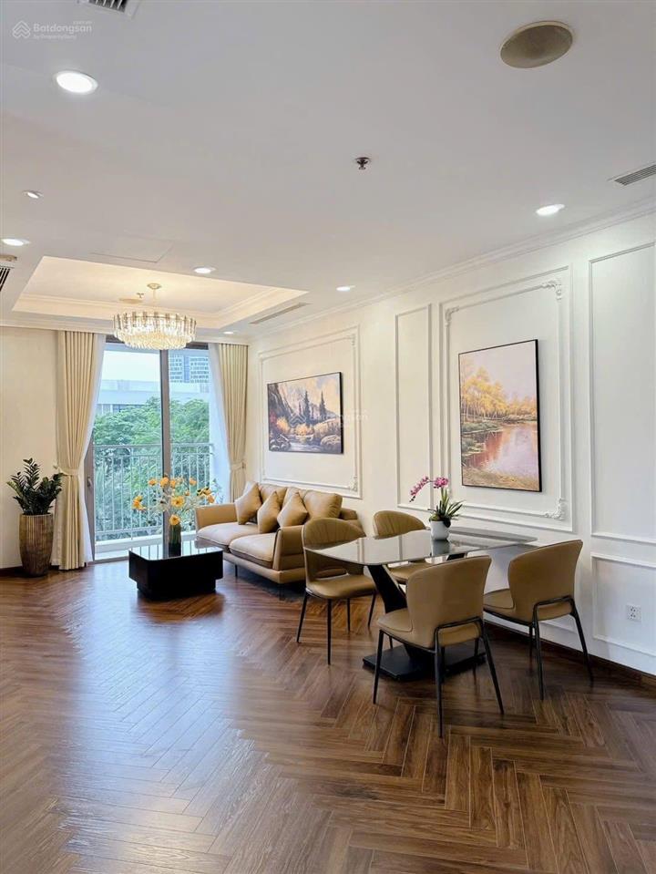 Bán căn 2 ngủ đẹp giá hạt dẻ tại times city