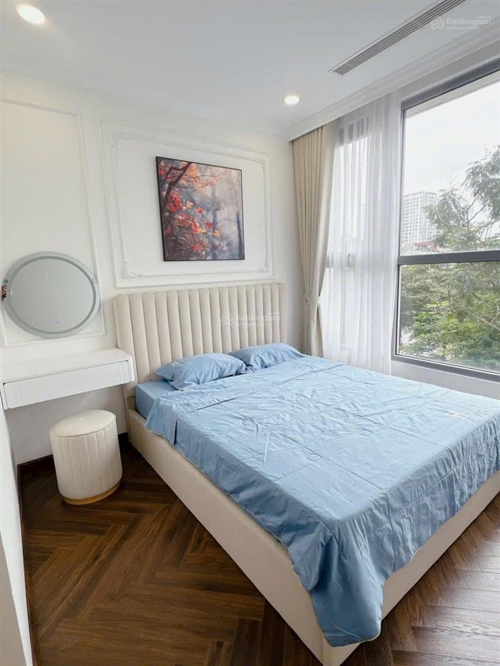 Bán căn 2 ngủ đẹp giá hạt dẻ tại times city