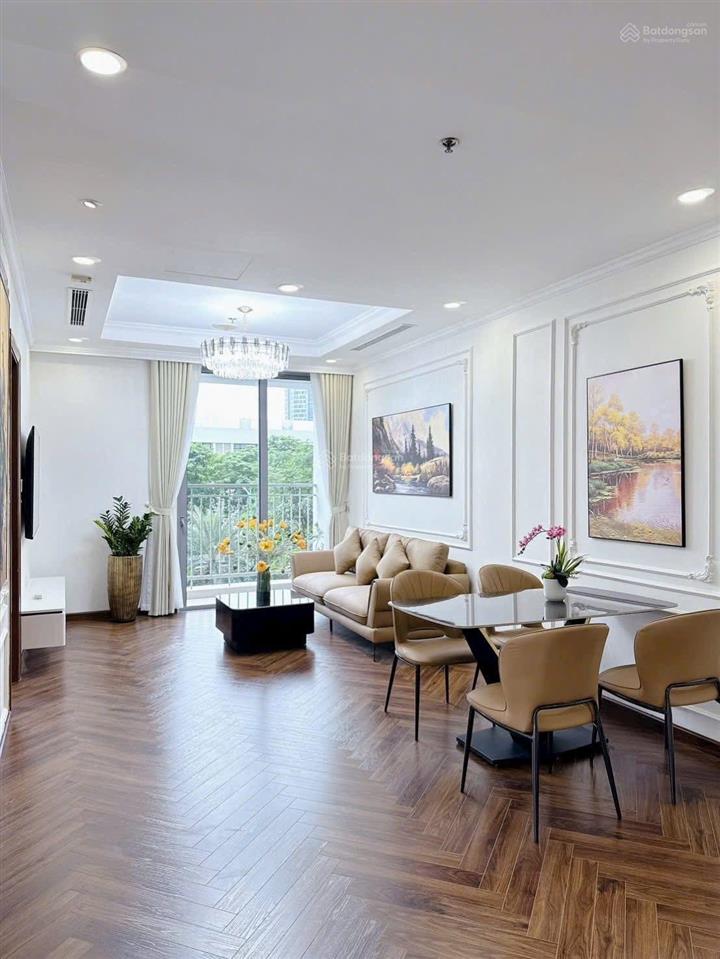 Bán căn 2 ngủ đẹp giá hạt dẻ tại times city