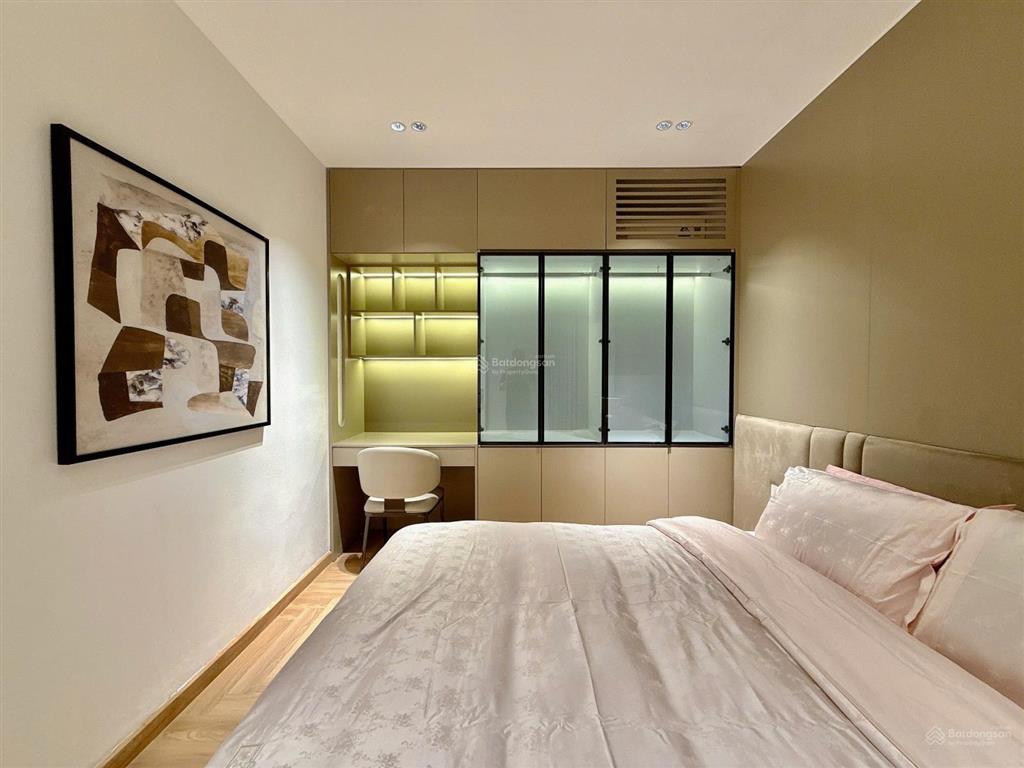 Bán căn hộ chung cư t04, times city, 11,8 tỷ, 95m2, 2pn, 2wc, full nội thất, hướng nam