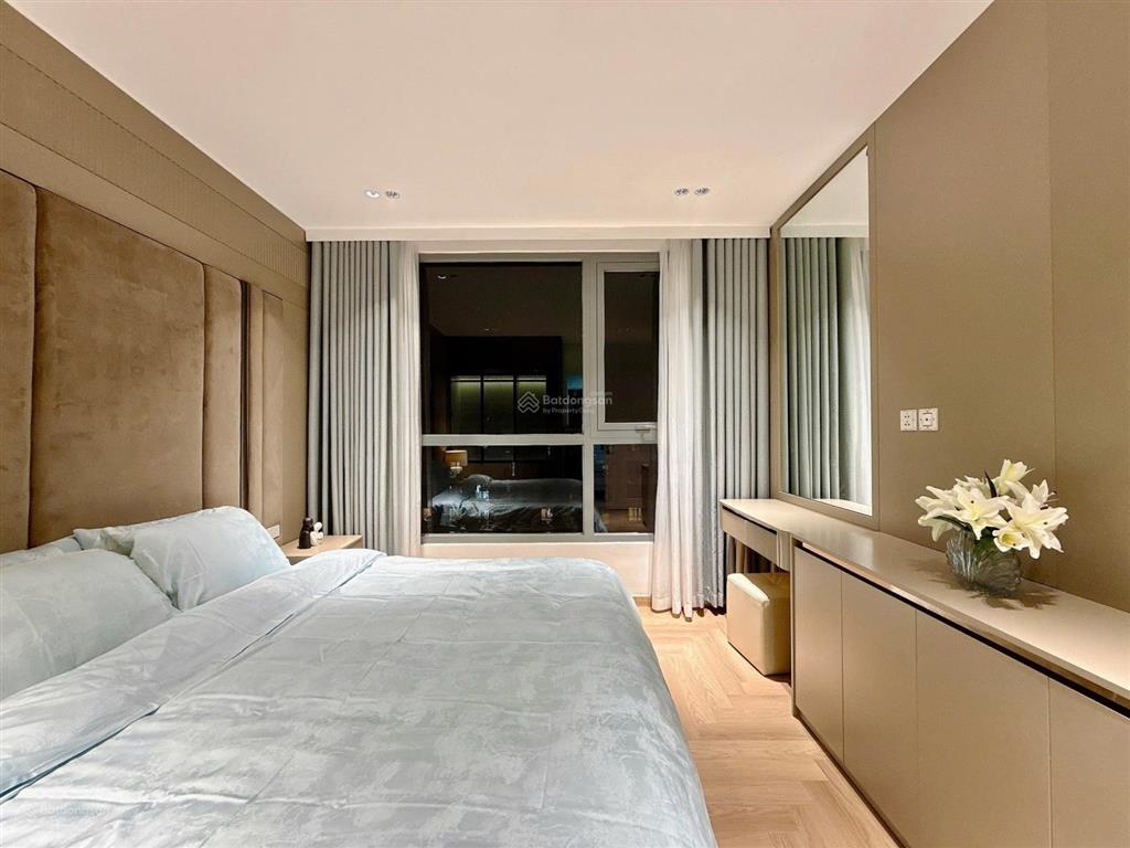 Bán căn hộ chung cư t04, times city, 11,8 tỷ, 95m2, 2pn, 2wc, full nội thất, hướng nam