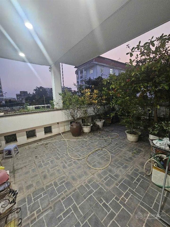 Bán nhà riêng 159m² mặt tiền 10.2m 4 tầng