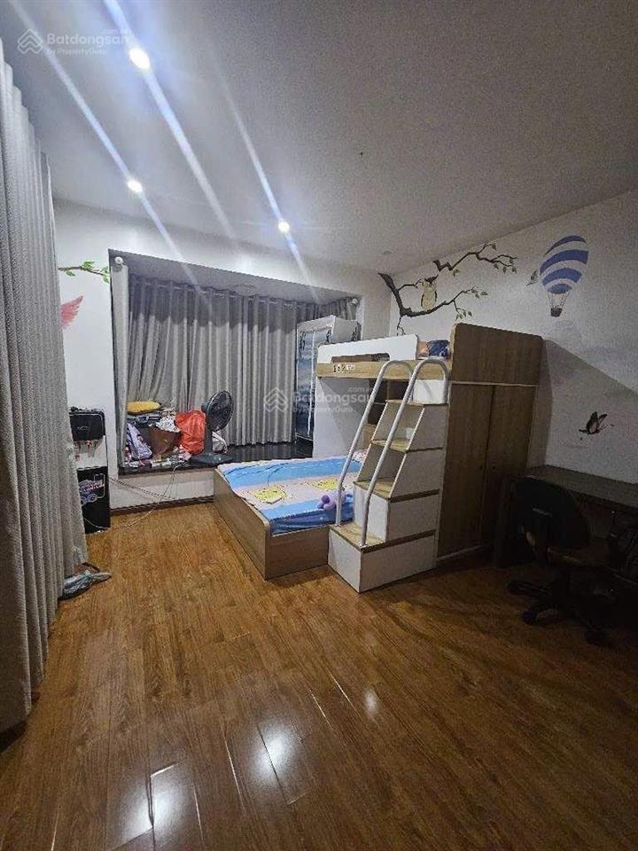 Bán nhà riêng 159m² mặt tiền 10.2m 4 tầng