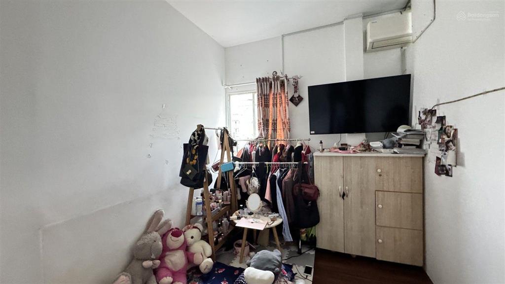 Quận 8 ] hẻm thẳng 1 trục  gần mặt tiền đường  vị trí đẹp  thuận tiện qua quận 5& 10 chỉ 5p.