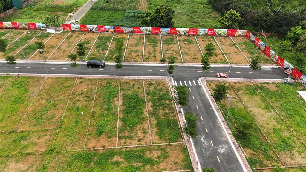 Bán đất nền xã phú cát, hà nội 2,5 tỷ, 100m2