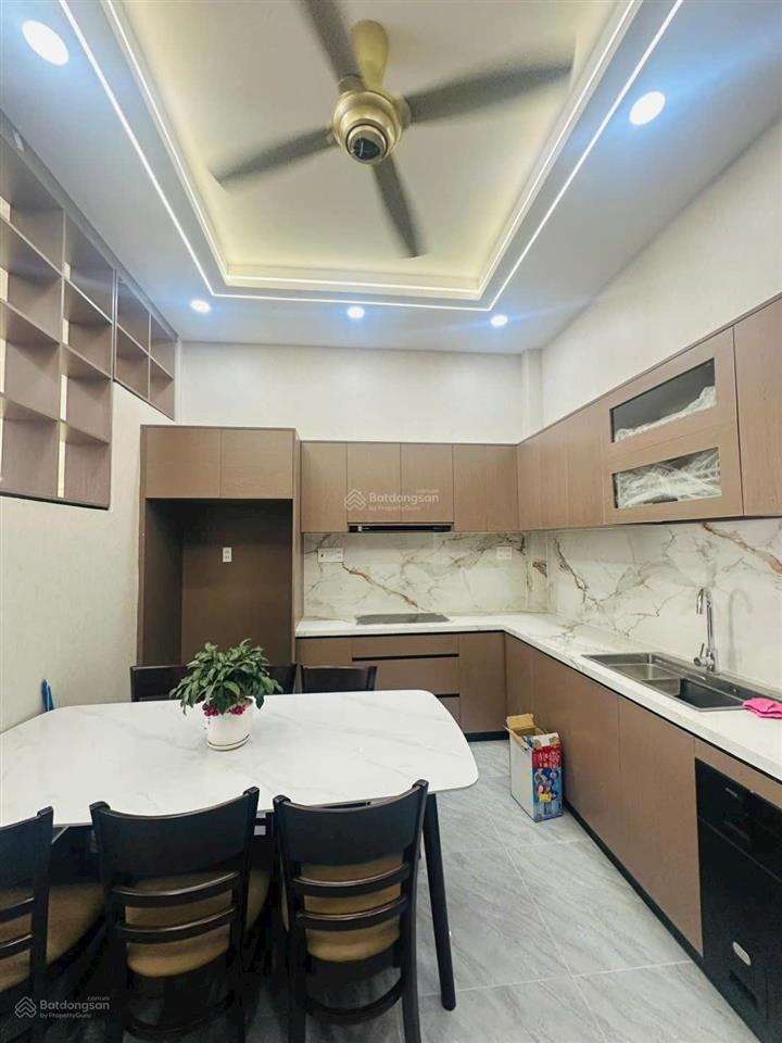 Nhà mới 3 lầu cần bán nhanh (4,3x24)m tại thạnh xuân 38, p. thới an, tp.hcm