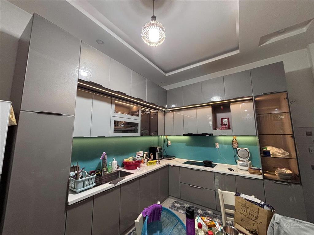 Nhà khu villa anh đào (5,8x11,5)m 1 trệt 3 lầu ngay hà huy giáp