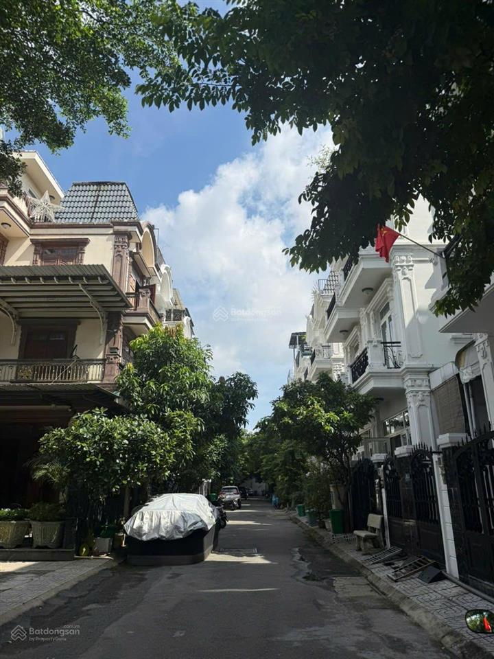 Nhà khu villa anh đào (5,8x11,5)m 1 trệt 3 lầu ngay hà huy giáp