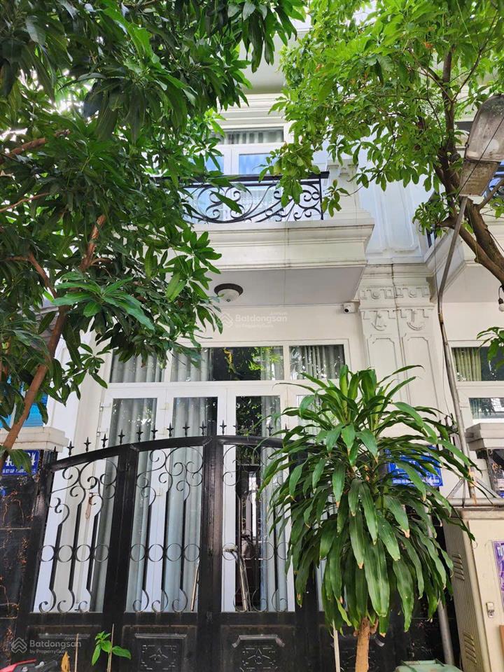 Nhà khu villa anh đào (5,8x11,5)m 1 trệt 3 lầu ngay hà huy giáp