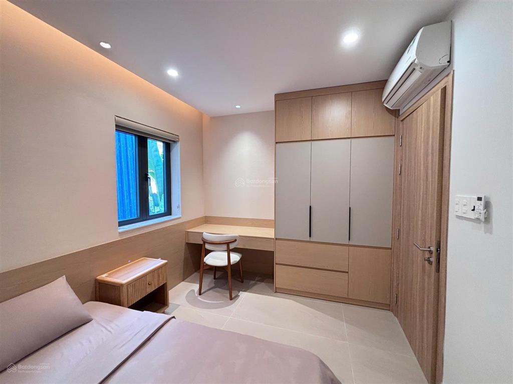 Nhà phố mới xây dựng (4x13)m, 1 trệt 3 lầu có sân để ô tô ngay an phú đông, gần đh nguyễn tất thành