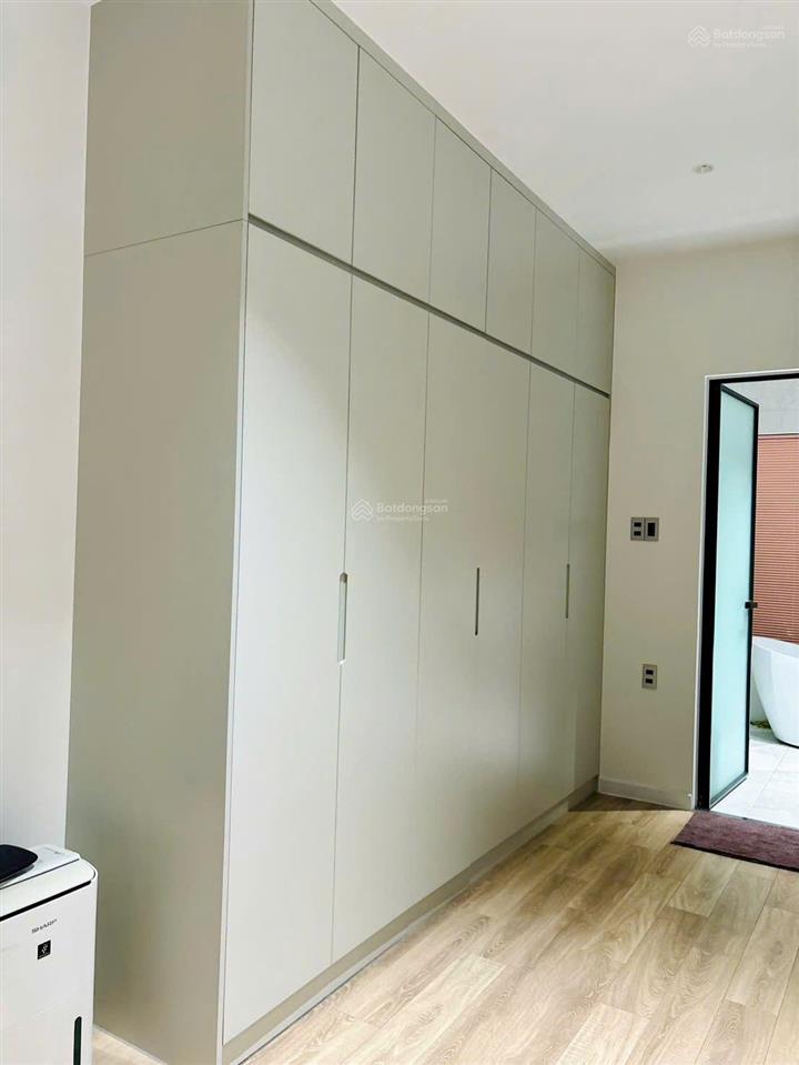 Nhà phố khu đồng bộ đường 12m vỉa hè, 1 trệt 3 lầu đường thạnh lộc 15 (4,8x11)m