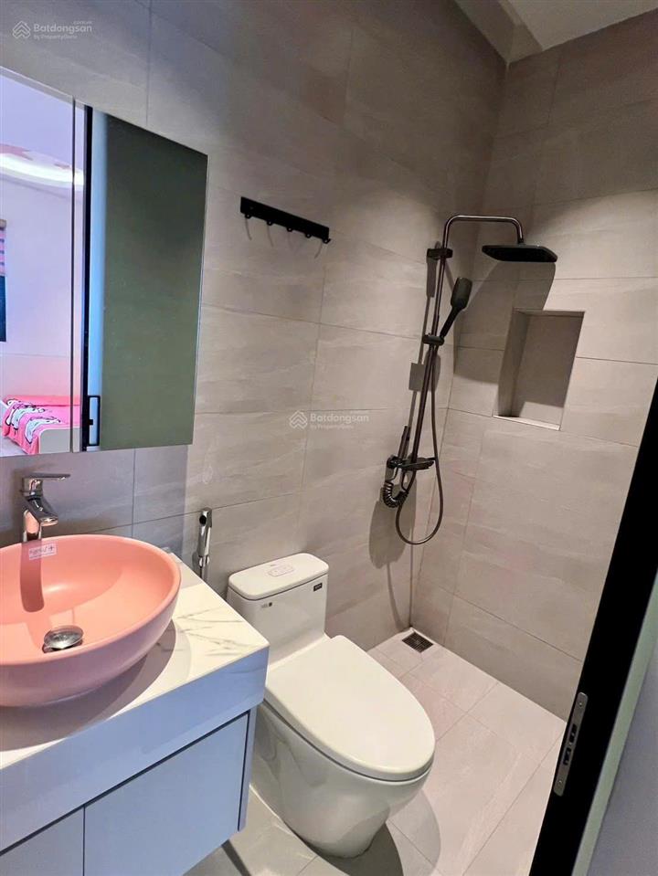 Nhà phố khu đồng bộ đường 12m vỉa hè, 1 trệt 3 lầu đường thạnh lộc 15 (4,8x11)m