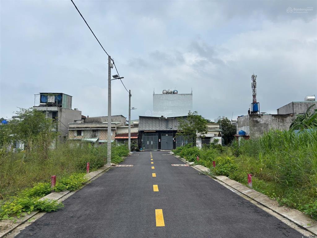 Bán đất tại thạnh xuân 52, đường nhựa 6m 2,65 tỷ, 50m2, đã có sổ hồng riêng