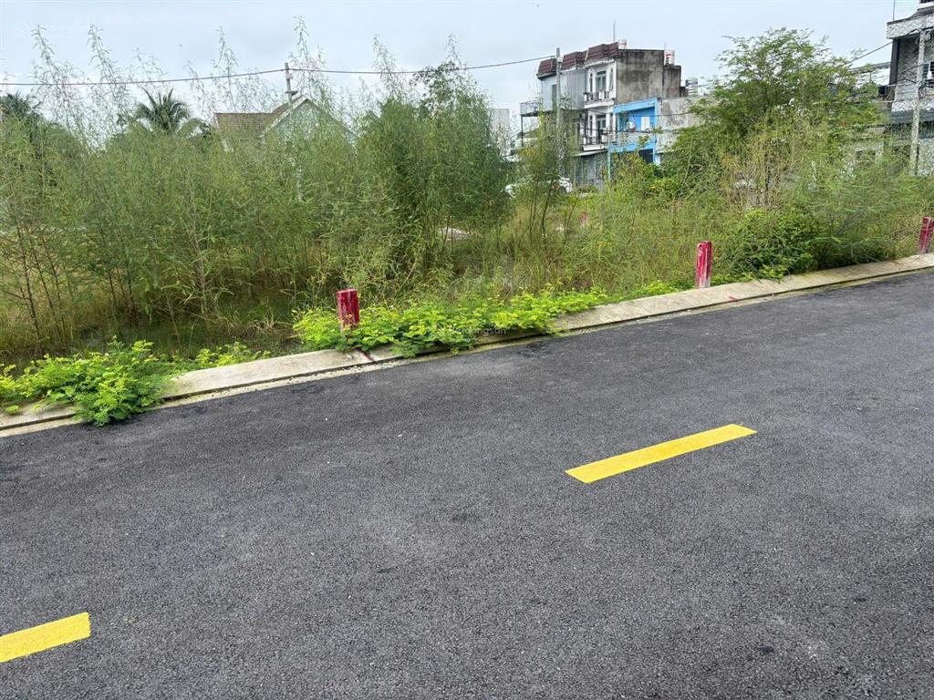 Bán đất tại thạnh xuân 52, đường nhựa 6m 2,65 tỷ, 50m2, đã có sổ hồng riêng