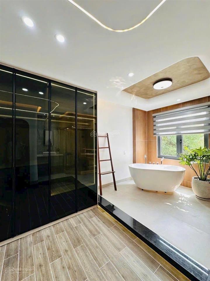 Dãy nhà mặt phố thạnh lộc 29, (4,3x15)m trệt lửng 3 lầu mới thiết kế hiện đại