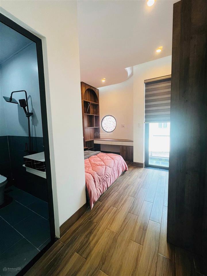 Bán nhà kiệt nhựa ô tô gần biển nguyễn tất thành, đường nguyễn chánh, full nội thất, giá tốt