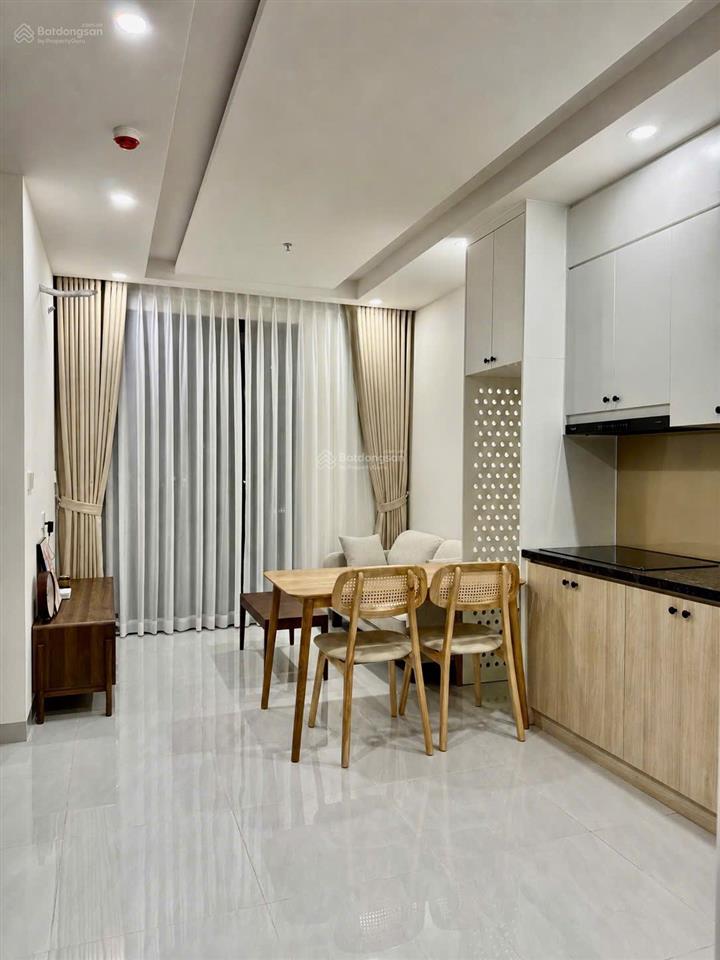 Bán căn hộ 1+ full nội thất xịn, dọn vào ở ngay a&t sky garden