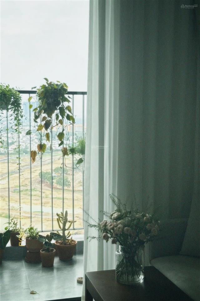 Bán căn hộ 1+ full nội thất xịn, dọn vào ở ngay a&t sky garden