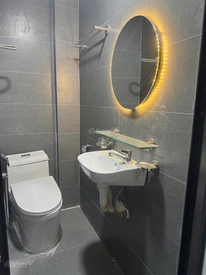 Cho thuê nhà tại đống đa, 25m2 x 4, 2pn, 3wc ở gia đình hoặc nhóm bạn