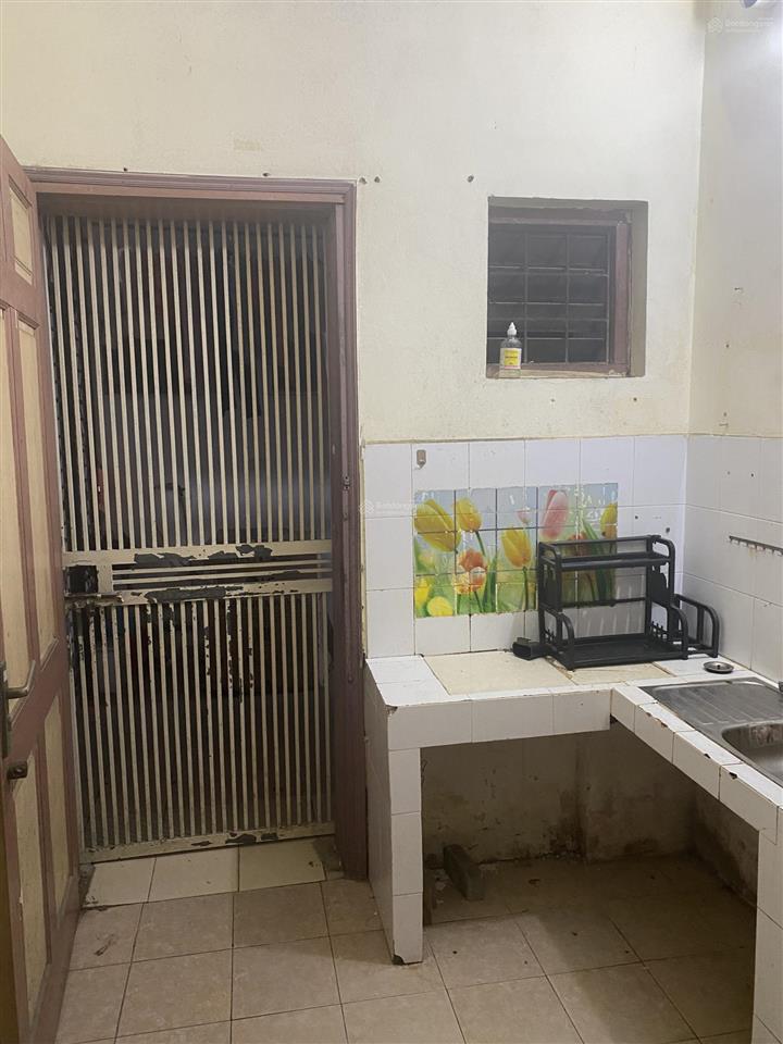 Cho thuê tt tại đống đa, 64m2, 1pn, 1pp, 1wc, ở gd hoặc nhóm bạn