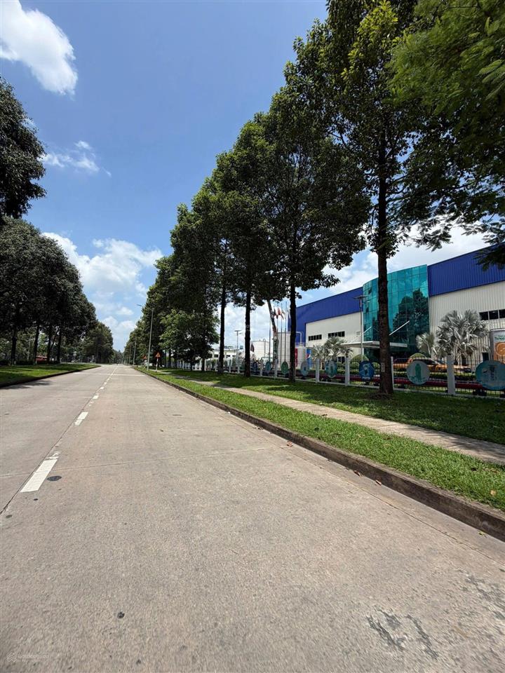 Cho thuê xưởng sx 3.500m2 kcn nhơn trạch 5, tp. đồng nai, giá thuê 117ngh/m2/tháng (pccc tự động)
