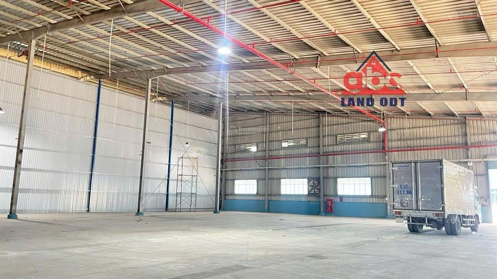 Cho thuê xưởng sx 2800m2 kcn nhơn trạch đồng nai chỉ 91ngh/m2 pccc tự động thẩm duyệt nghiệm thu