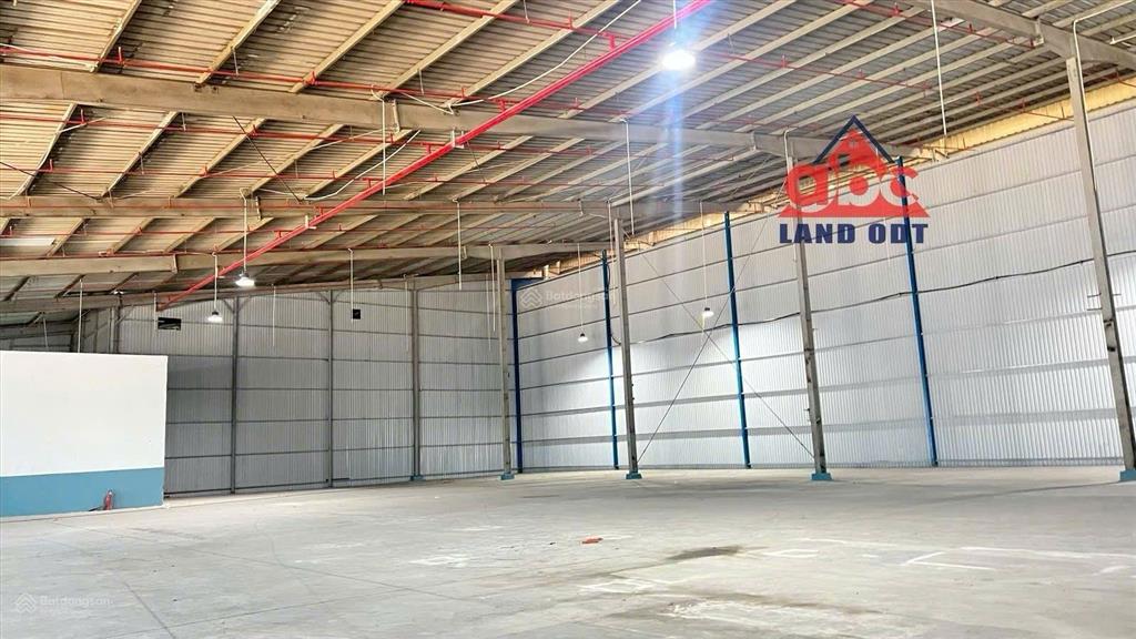 Cho thuê xưởng sx 2800m2 kcn nhơn trạch đồng nai chỉ 91ngh/m2 pccc tự động thẩm duyệt nghiệm thu