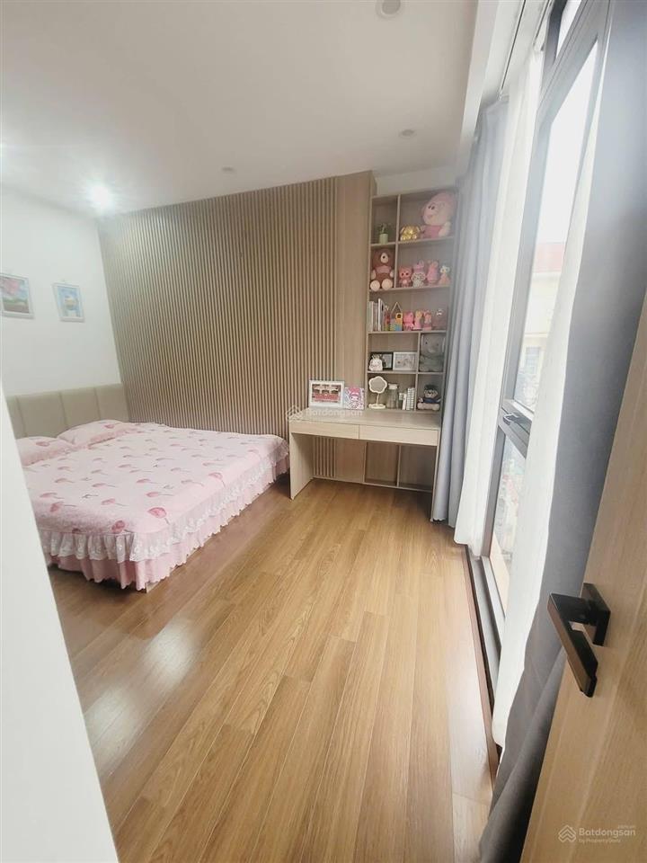 Chính chủ bán chung cư mini 52m, 6t, thang máy, phân lô, ô tô, gần phố chỉ nhỉnh 11 tỷ