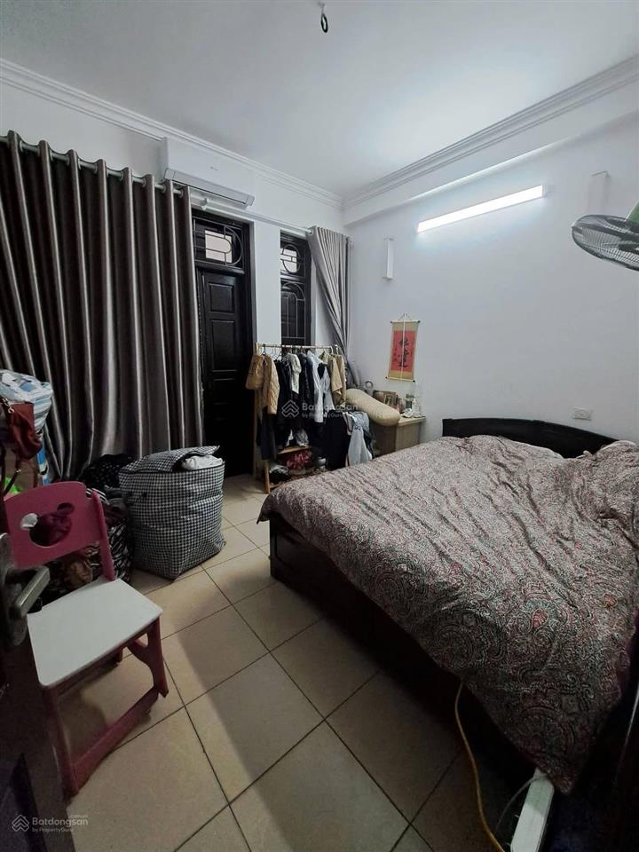 Chính chủ bán nhà mặt phố yên phúc, lô góc 52m 4t kinh doanh, ô tô đỗ gần sát phố nguyễn khuyến