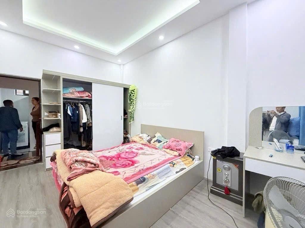 Chính chủ bán nhà mỗ lao, hà đông 38m, 5t, thang máy, kinh doanh, ô tô tránh chỉ nhỉnh 11 tỷ