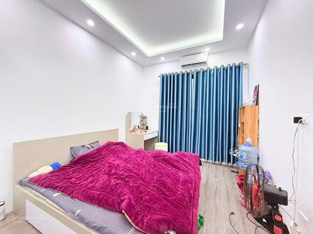 Chính chủ bán nhà mỗ lao, hà đông 38m, 5t, thang máy, kinh doanh, ô tô tránh chỉ nhỉnh 11 tỷ