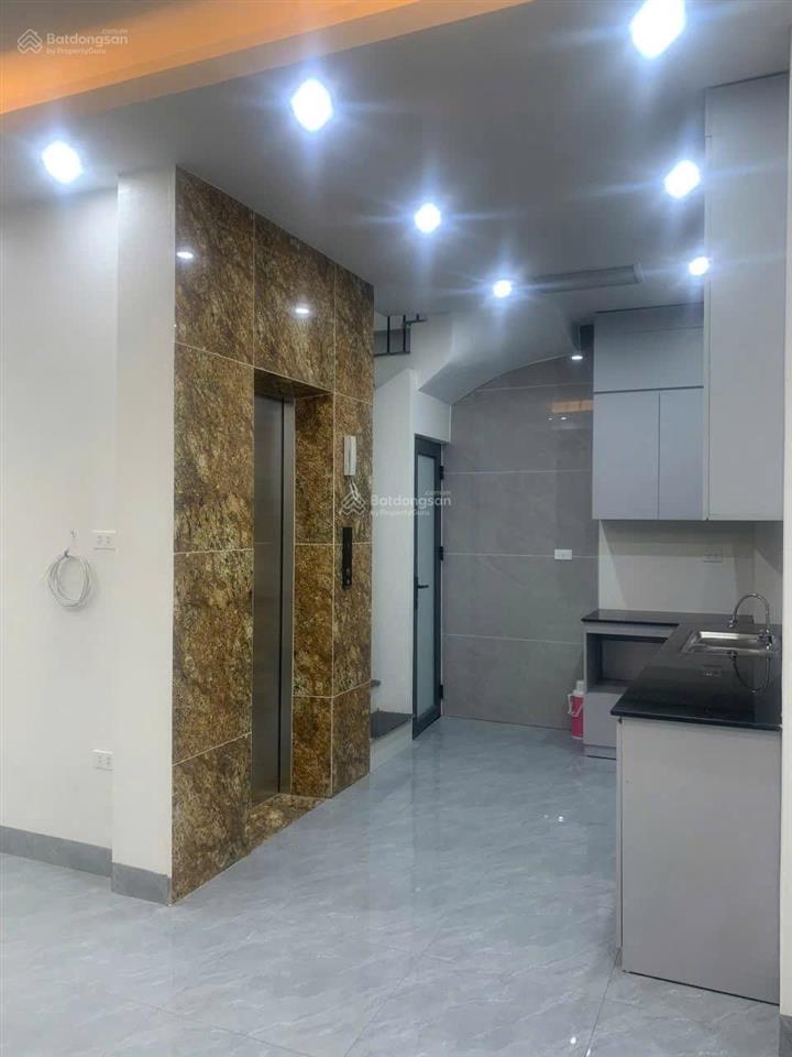 Chính chủ bán nhà mỗ lao, hà đông 38m, 5t, thang máy, kinh doanh, ô tô tránh chỉ nhỉnh 11 tỷ