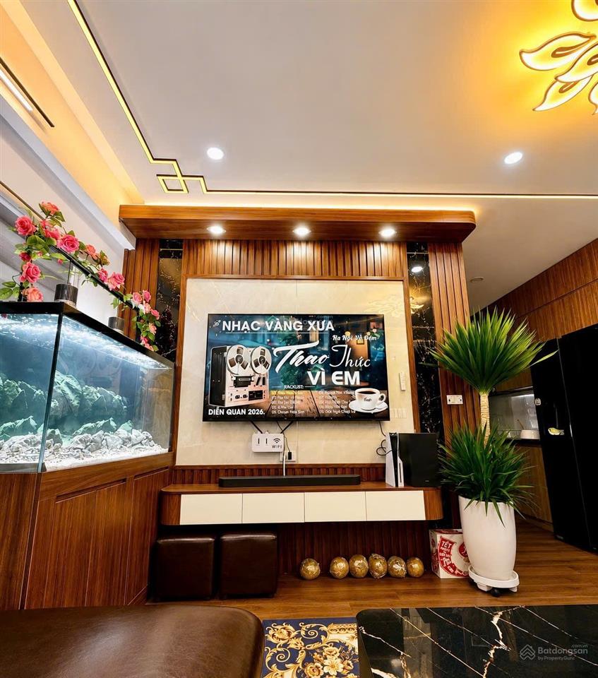 Bán nhà văn quán, hà đông 30m 5t, lô góc, gần phố chỉ nhỉnh 6 tỷ