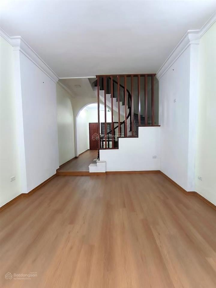 Bán nhà ngô thì nhậm, hà đông 50m 3t, phân lô, ô tô tránh đỗ chỉ nhỉnh 10 tỷ
