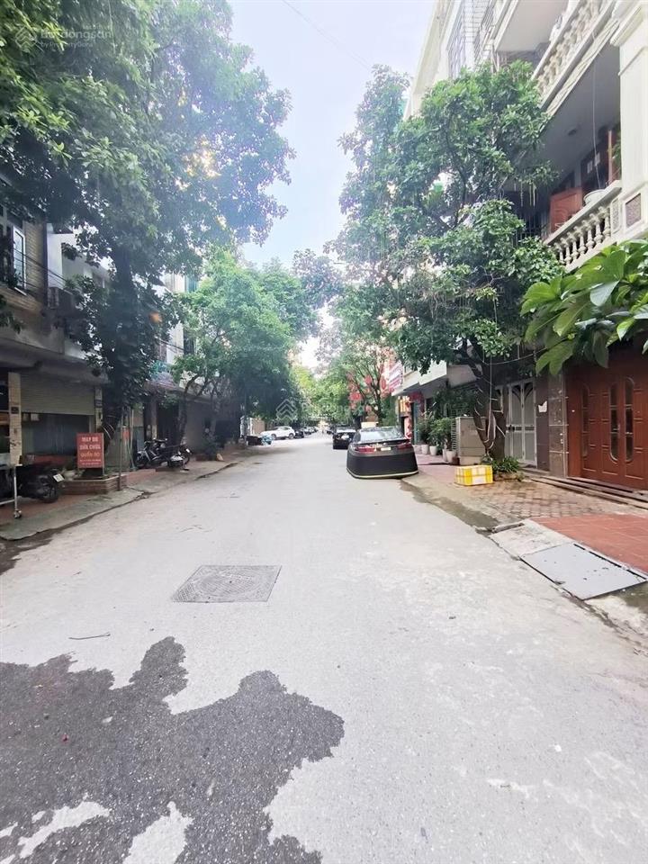 Bán nhà ngô thì nhậm, hà đông 50m 3t, phân lô, ô tô tránh đỗ chỉ nhỉnh 10 tỷ
