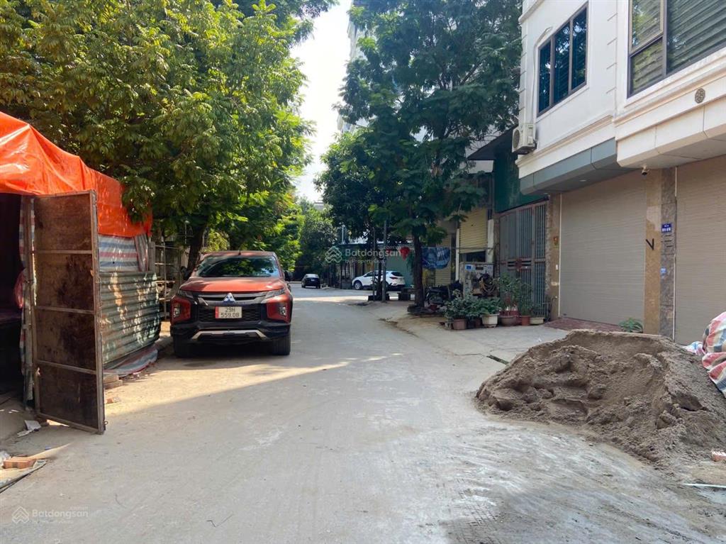 Bán nhà liền kề 50m, 4 tầng, phân lô vỉa hè tại kiến hưng chỉ nhỉnh 12 tỷ