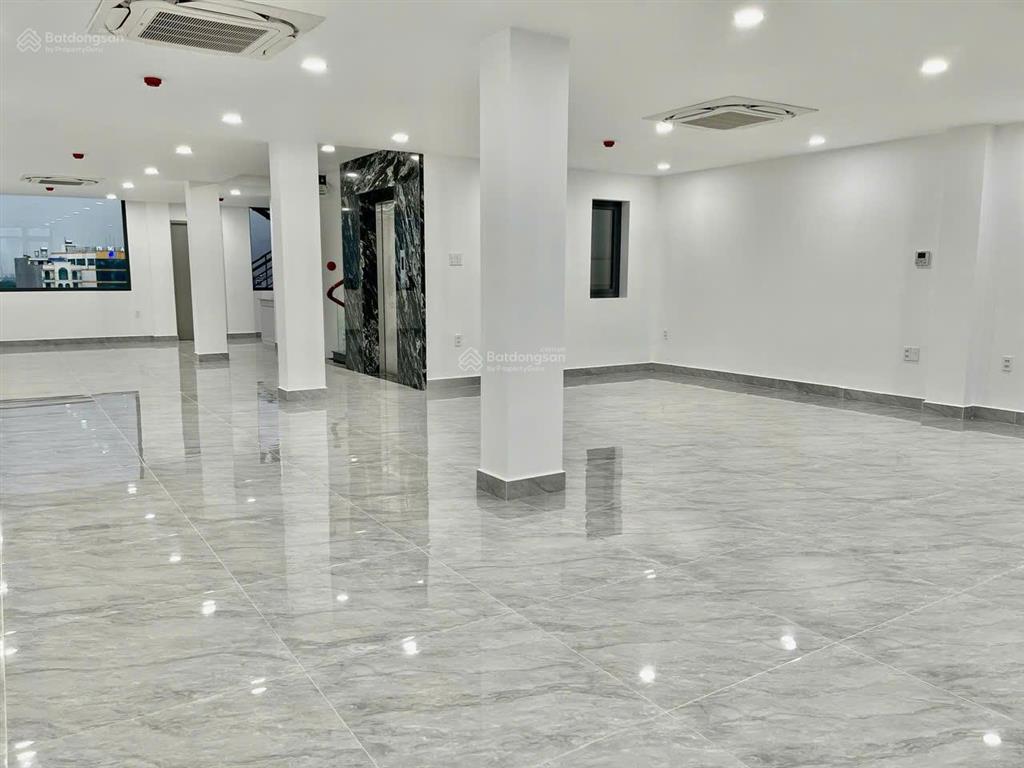 Ngộp bank! tòa nhà 2 mặt tiền quang trung, p. 10 gv dt (8x25) 6 lầu giá chỉ 48 tỷ  hđt 220tr