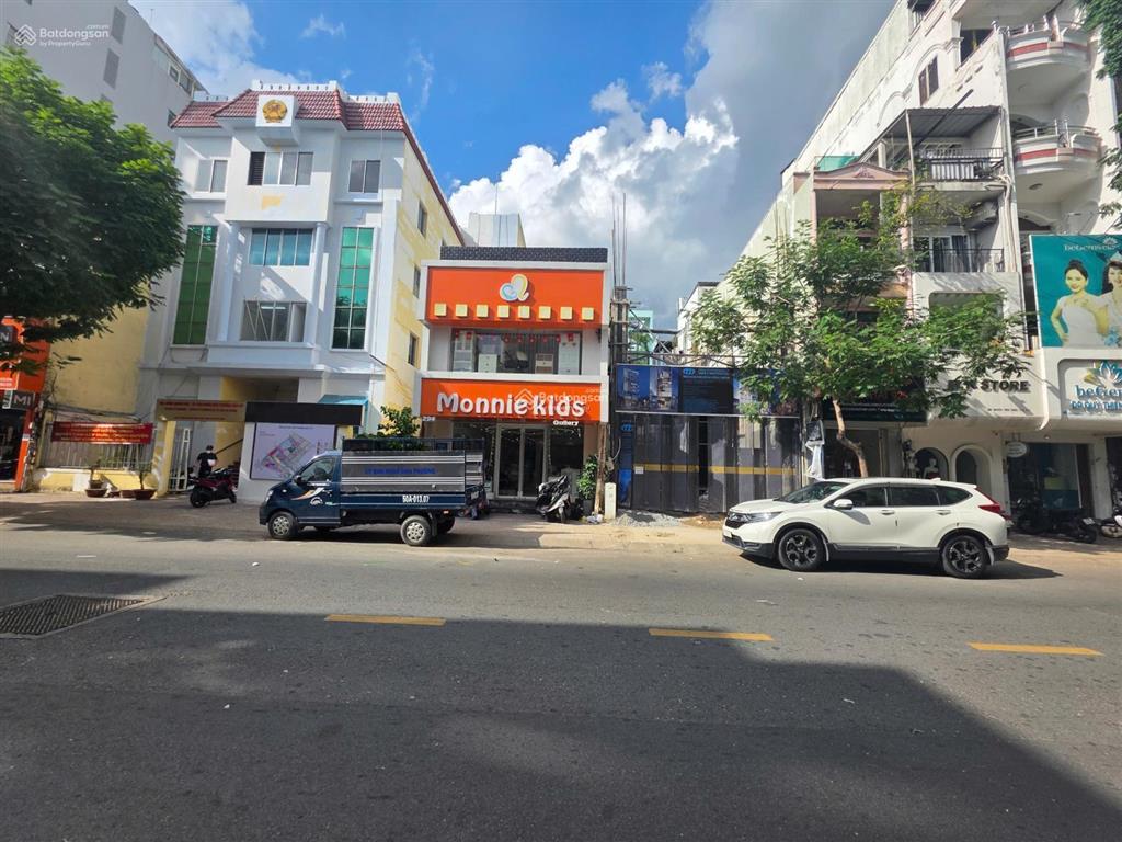 Giảm siêu sâu 28 tỷ về 16,8 tỷ  bán mặt tiền tân sơn ngay sân bay  6,2 x 26  ctxd hầm 7 lầu