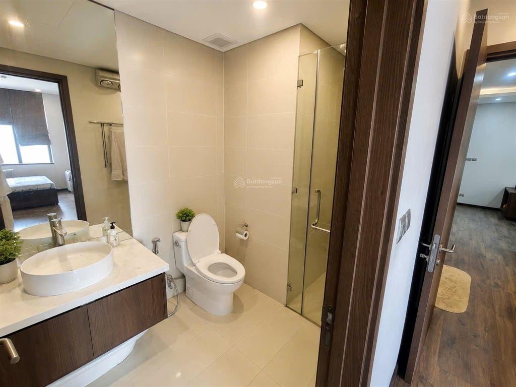 Bán cc n01t4 ngoại giao đoàn, 12 tỷ vnd, 109.5m2, 3pn, 2wc, nội thất đầy đủ