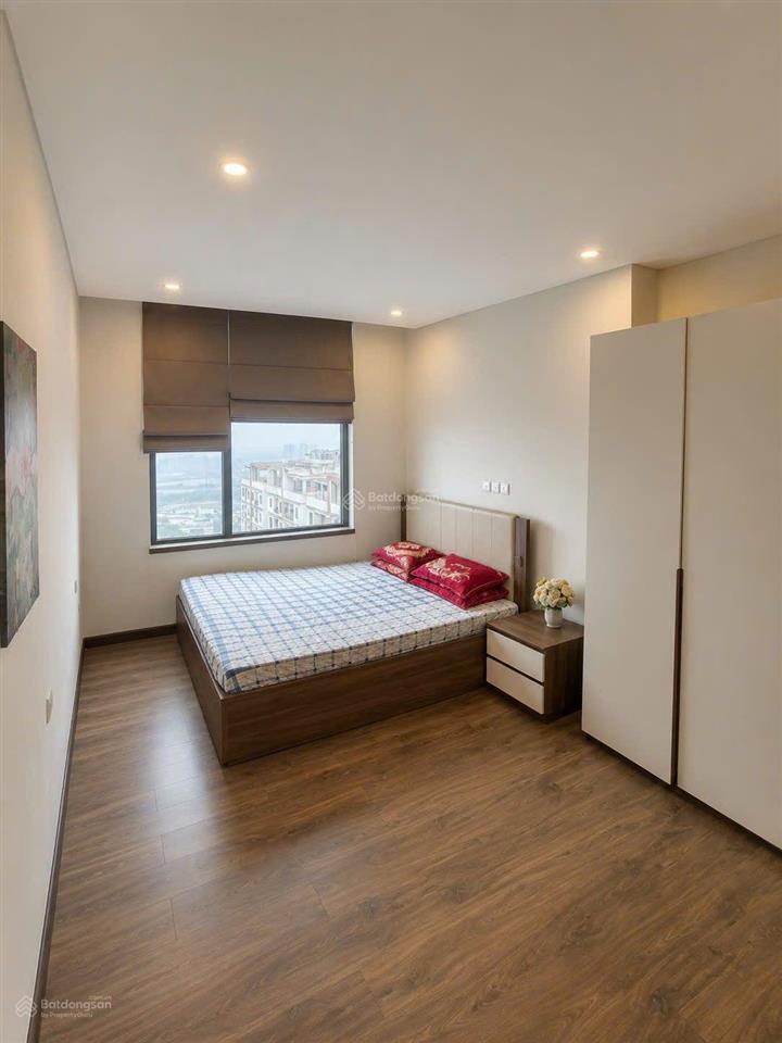 Bán cc n01t4 ngoại giao đoàn, 12 tỷ vnd, 109.5m2, 3pn, 2wc, nội thất đầy đủ